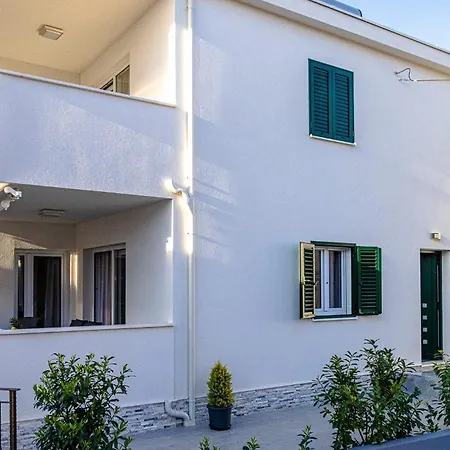 Nikol Appartement